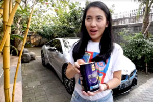 Perhatikan Hal Berikut Sebelum Membeli Oli Mobil