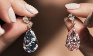 anting berlian unik