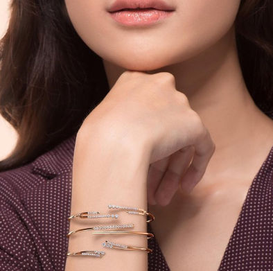 Tips Memilih Bangle Sesuai Warna Kulit Agar Penampilan Anda Makin Stunning